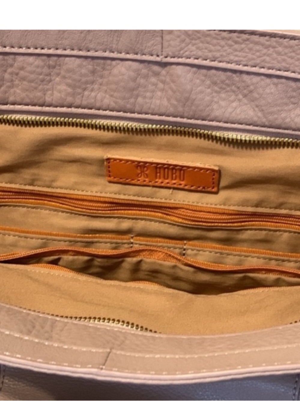 🕊️HOBO Kingston Tote - Picture 6 of 9